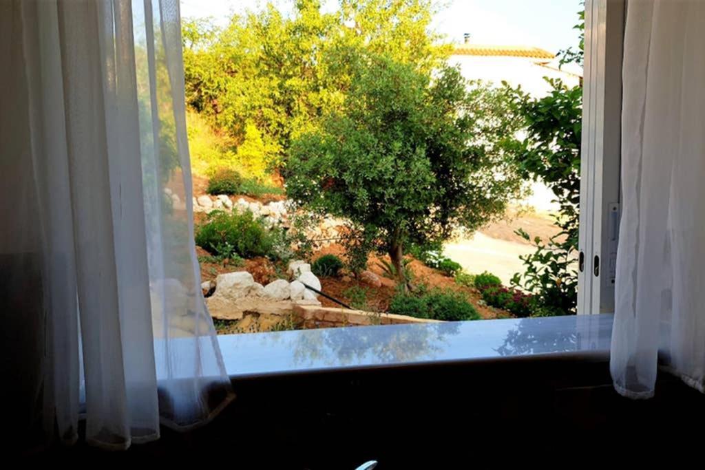 Villa Rania Loutraki Exterior photo